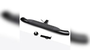 Best Hitch Steps for Jeep Cherokee