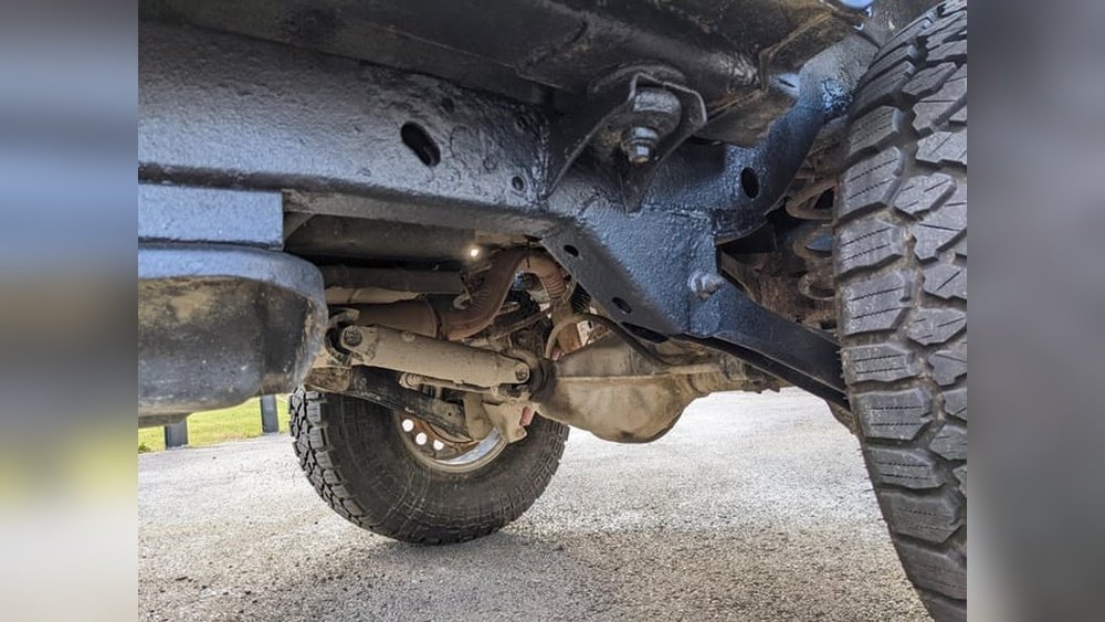 How to Remove Rust from Jeep Frame Tips